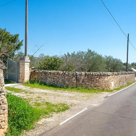 Casa de Férias Trullo Caliandro