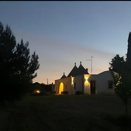 Trullo Caliandro Дом отдыха *